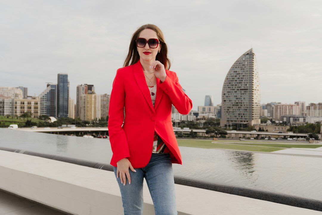 Stylizace se sakem: Jak vytvořit dokonalý outfit
